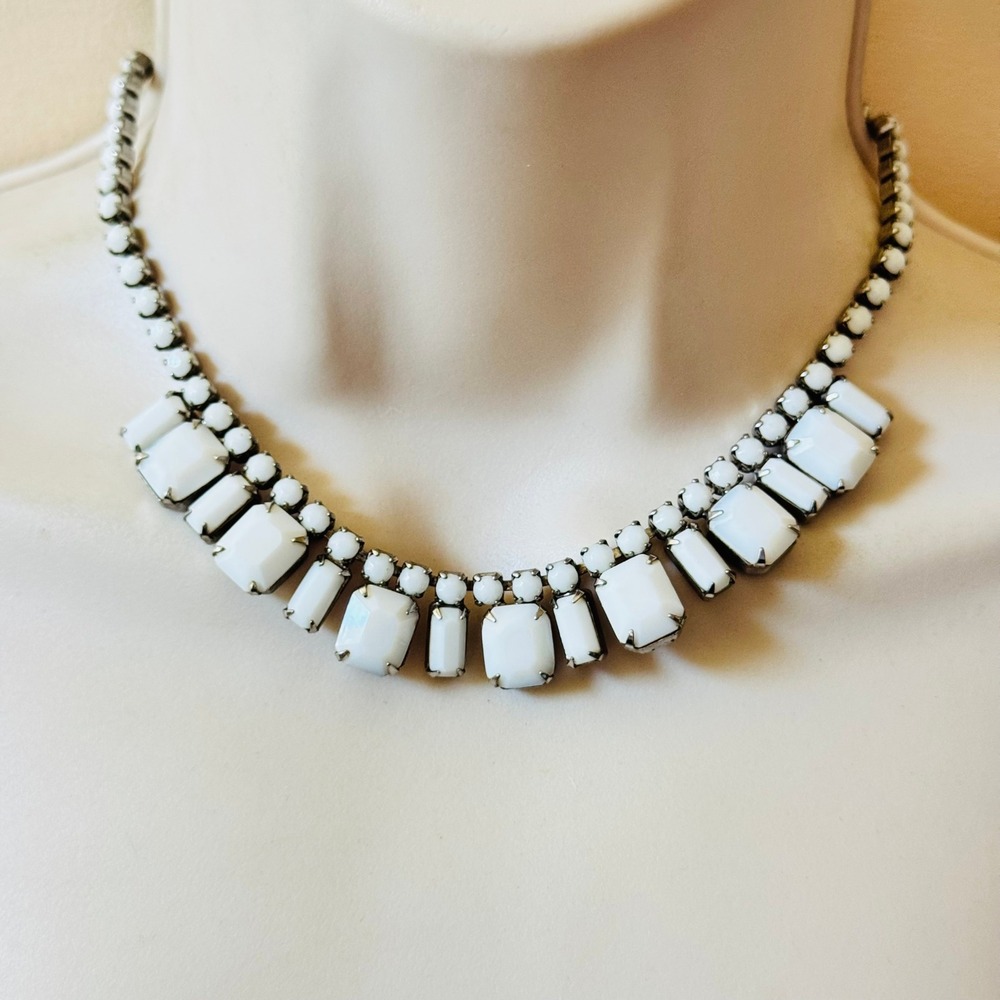 Weiss Signed Necklace VTG Jeweled Milk Glass Rhinestone Choker Elegant 50s 16"